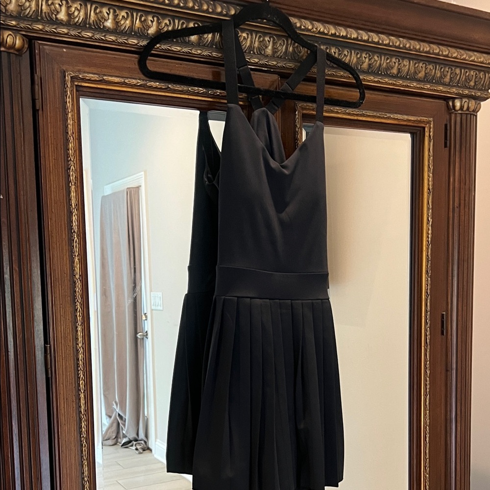 Gold Hinge Elegant Black Pleated Dress